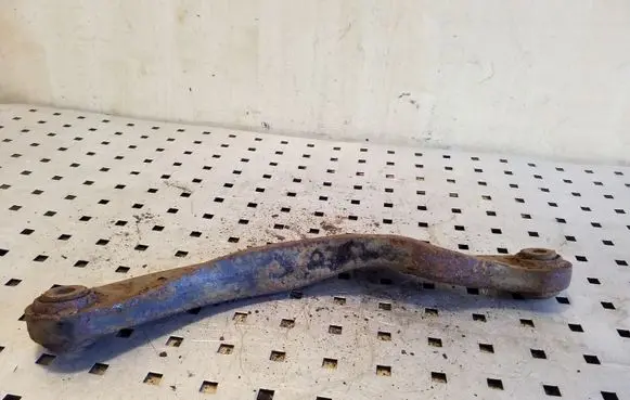 Volvo V70 Rear control arm