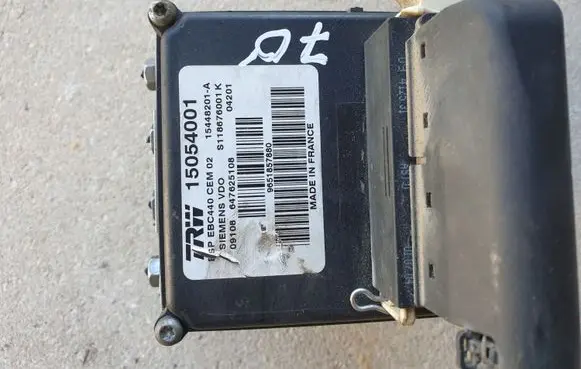 Peugeot 407 ABS Pump S118676001K 15054001