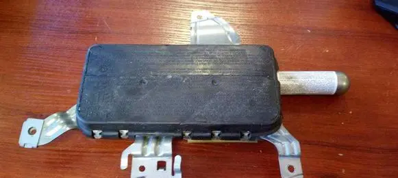 Front door airbag