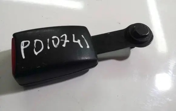 Nissan Almera Tino Front seatbelt buckle 