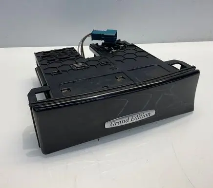 Mercedes-Benz ML W164 Car ashtray A1648100030 A1648100130 1648100030