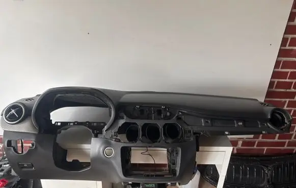 Mercedes-Benz B W246 W242 Dashboard