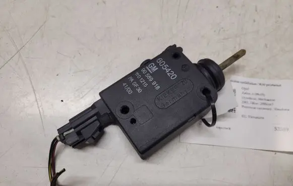 Opel Zafira A Central locking motor 90589918 1101215