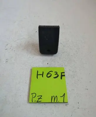 Renault Scenic I Middle seatbelt buckle (rear) 0483108F1