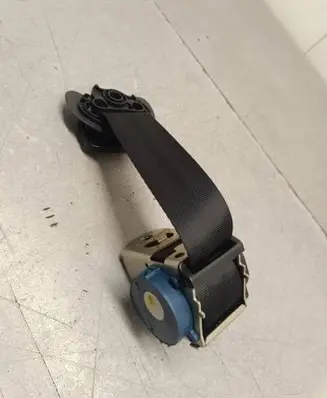 Seat Alhambra (Mk2) Rear seatbelt 1002316