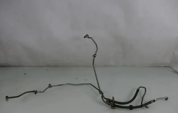 Mercedes-Benz SLK R171 Gearbox oil cooler pipe/hose A1712700296