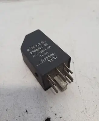 BMW 5 E34 Other relay 54220003