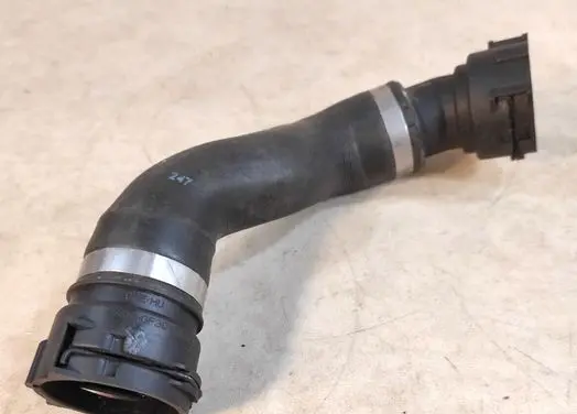 BMW 6 F12 F13 Electric car engine cooling hoses/pipes 17128509274