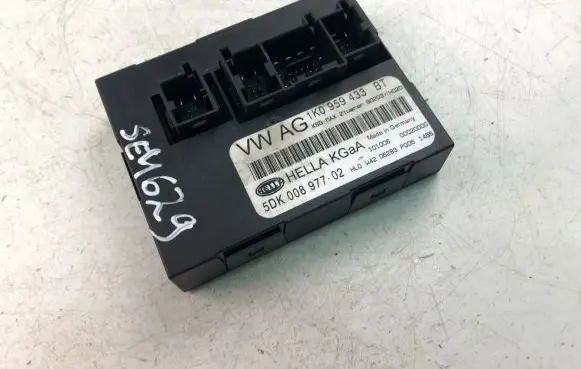 Volkswagen Golf V Other control units/modules 1K0959433BT