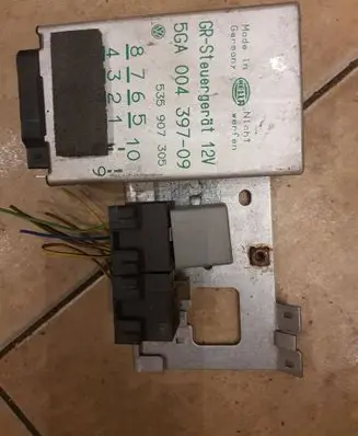 Volkswagen Corrado ABS control unit/module 535907305 5GA00439709 141951253B
