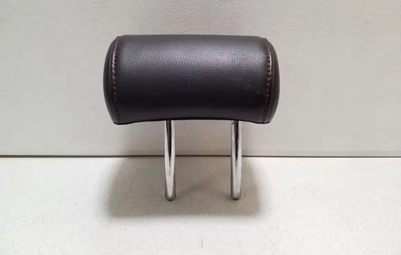 Nissan Juke I F15 Rear seat headrest 