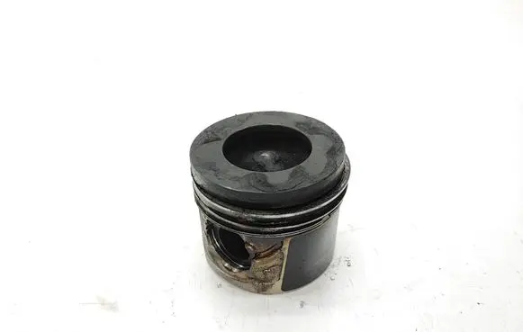 BMW 5 F10 F11 Piston 0840ZR