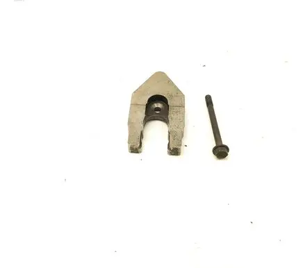 Nissan Navara D40 Fuel Injector clamp holder