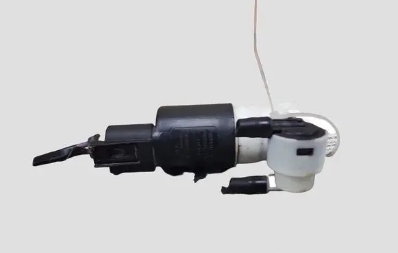 Volvo V60 Windscreen/windshield washer pump 31349264