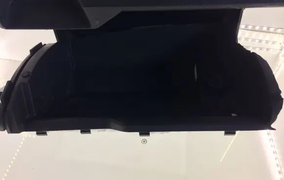 Nissan X-Trail T30 Glove box 68275 EQ400