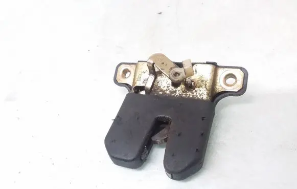 Tailgate/trunk/boot lock/catch/latch