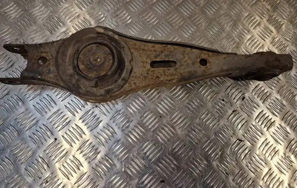 KIA Sorento Rear upper control arm/wishbone