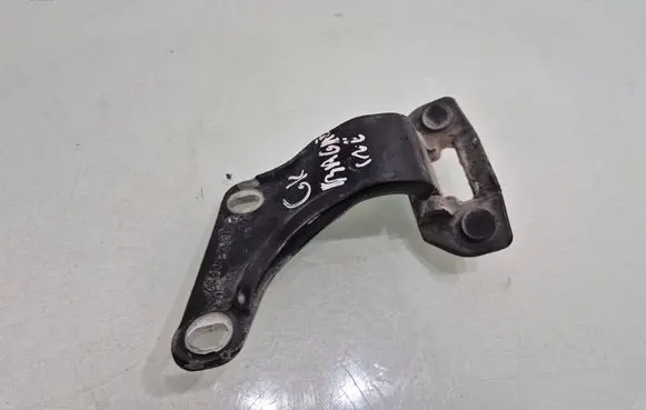Tailgate/trunk/boot hinge