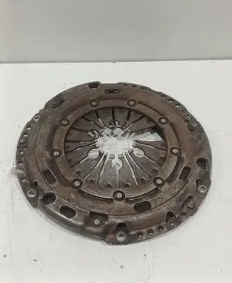 Volkswagen PASSAT B6 Pressure plate 03g141025