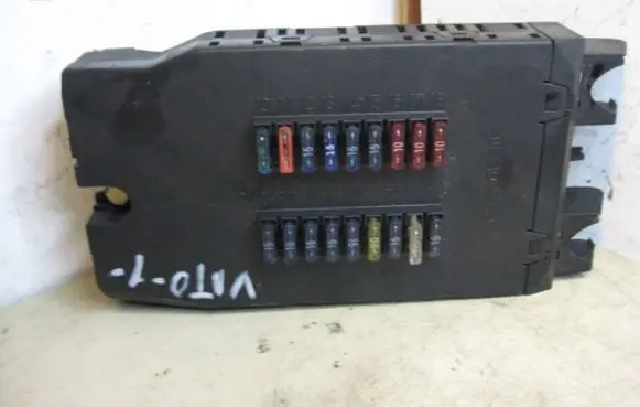 Mercedes-Benz Vito Viano W638 Fuse module 0005400650