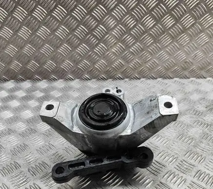 Hyundai Tucson IV NX4 Engine mount bracket 4C090352 21810P0525