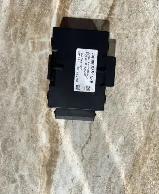Jaguar XJ X351 Door control unit/module EW9325994AC 9935000467