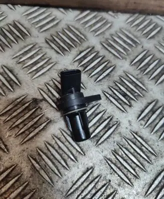 KIA Sportage Camshaft speed sensor 393002U000