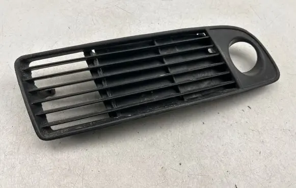 Audi A6 S6 C5 4B Front fog light trim/grill AD99013RH