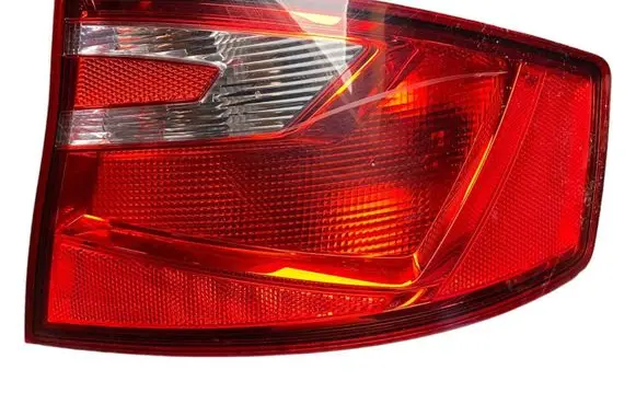Seat Toledo IV (NH) Rear/tail lights 6JH945096B