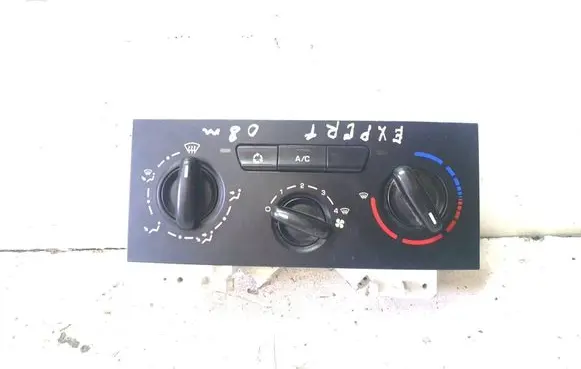 Peugeot Expert Air conditioner control unit module 170740100