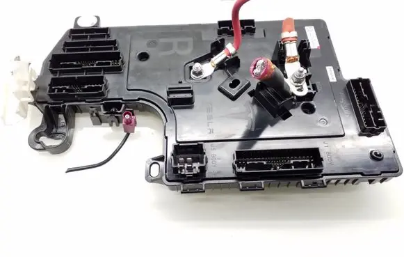 Tesla Model 3 Comfort/convenience module 110034090H