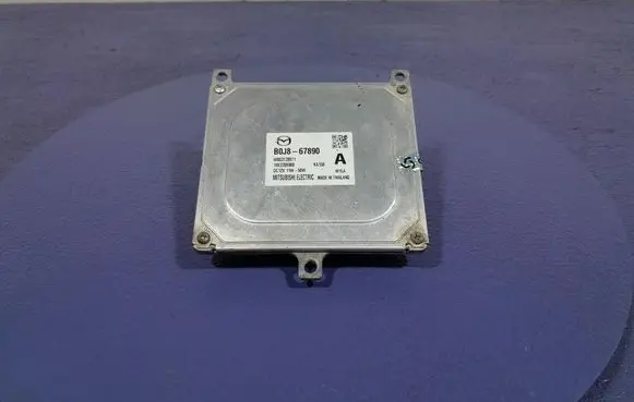 Alfa Romeo 33 Voltage converter/converter module B0J867890