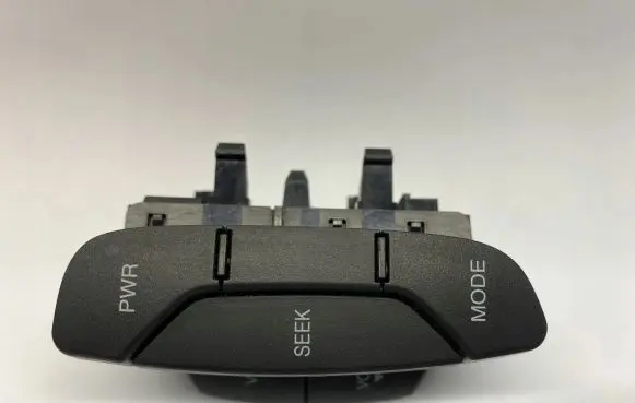 Chevrolet Epica Steering wheel buttons/switches 