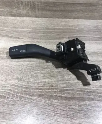 Volkswagen Golf V Indicator stalk 1K0953513