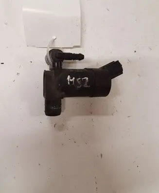 Ford Focus Windscreen/windshield washer pump 1S7117K624FE