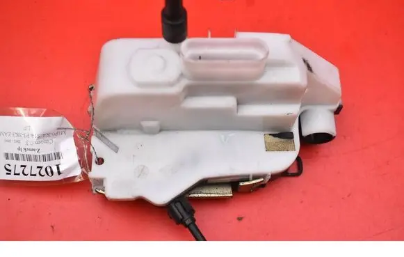 Citroen C3 Front door lock