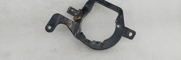 Suzuki Vitara (LY) Fog light bracket 3552686R1