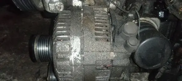 Citroen C5 Generator/alternator 9645907680