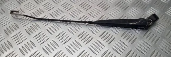 Nissan King Cab, Navara Front wiper blade arm