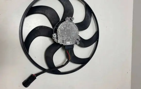 Volvo XC40 Electric radiator cooling fan 5001407-05 28092019