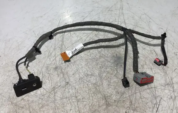 Ford Transit - Tourneo Connect AUX in-socket connector FT1T15K857 EEU0E12963838000 A13077469