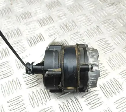 Volkswagen Golf VII Electric auxiliary coolant/water pump 04L965567 0392024003