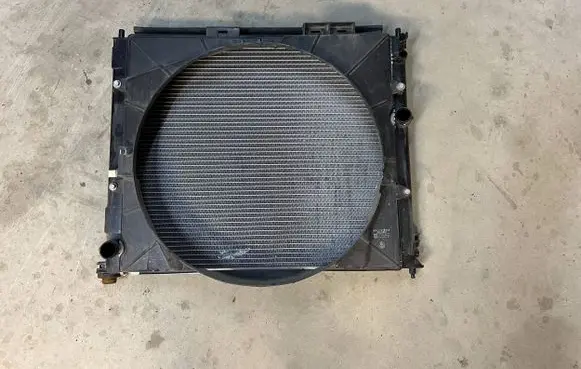 Cadillac SRX Coolant radiator