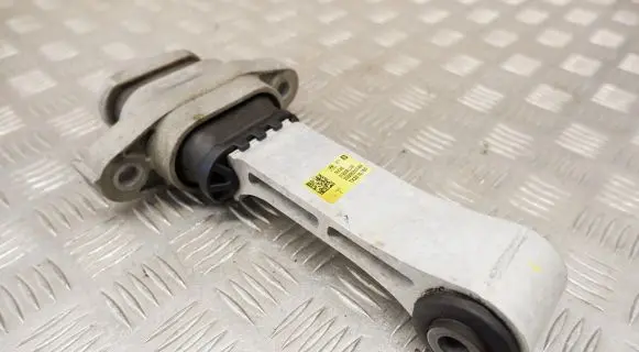 Hyundai Tucson IV NX4 Engine mount bracket 21950R5200