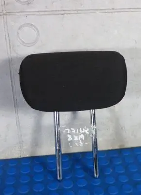 Suzuki Swift III Third row seat headrest 