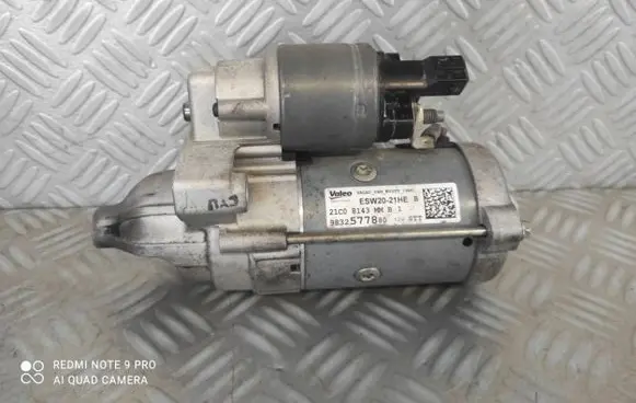Peugeot 308 Starter motor 9832577880