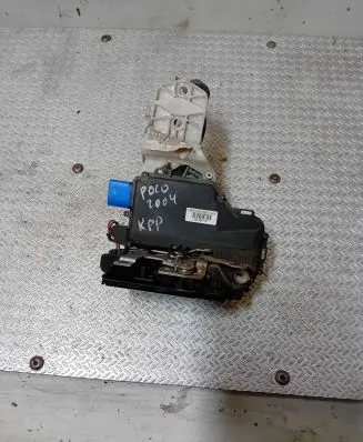 Volkswagen Polo Front door lock 3B1837015AM 991990101 15AMC3B1