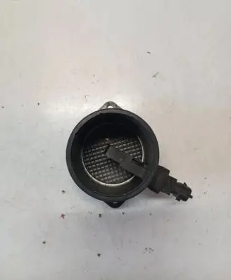 Volvo S80 Mass air flow meter 30677999