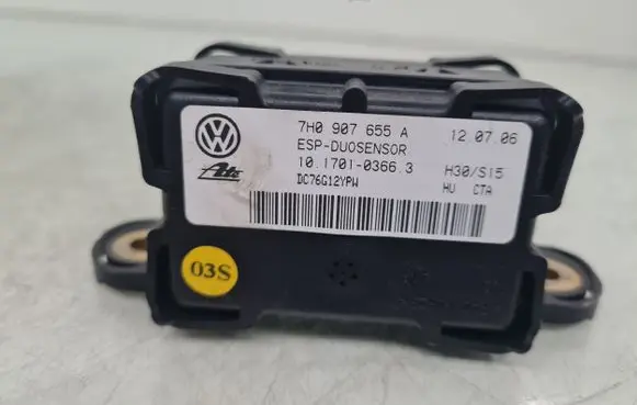 Volkswagen Golf Plus ESP acceleration yaw rate sensor 7H0907655A