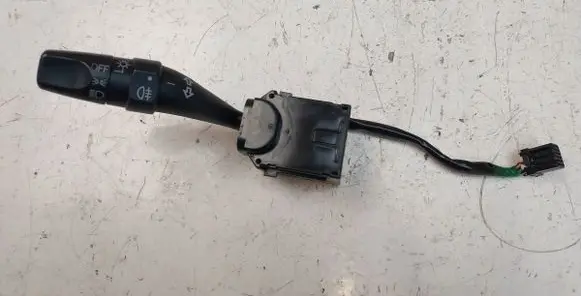 Honda Accord Tailgate/trunk/boot open switch M22658